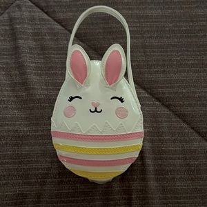 ❤️ Gently used Easter bag
